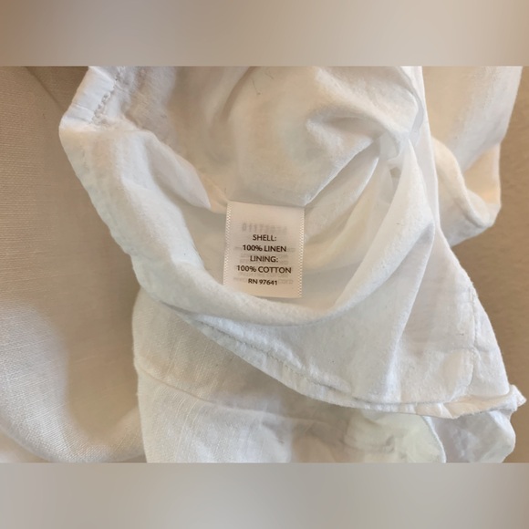J. Jill 100% White Linen dress. 100% cotton lining and mother of pearl buttons. - Picture 7 of 7
